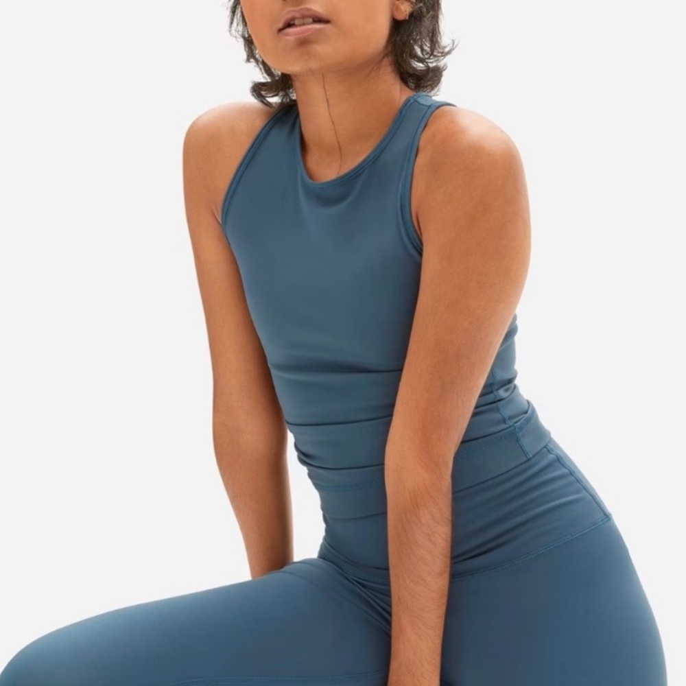Everlane Perform Tank Top